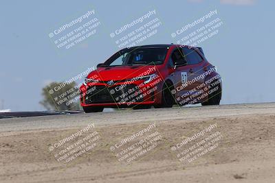 media/Oct-04-2025-OnGrid (Sat) [[44bd565ffa]]/Green Group/Grapevine/